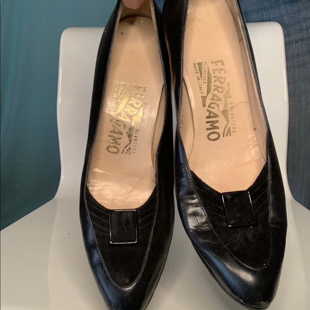 Salvatore Ferragamo Black pumps size 6 AAA